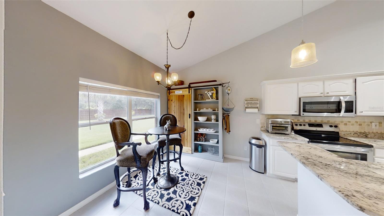 Breakfast nook