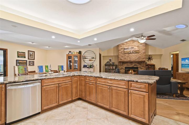 KITCHEN.