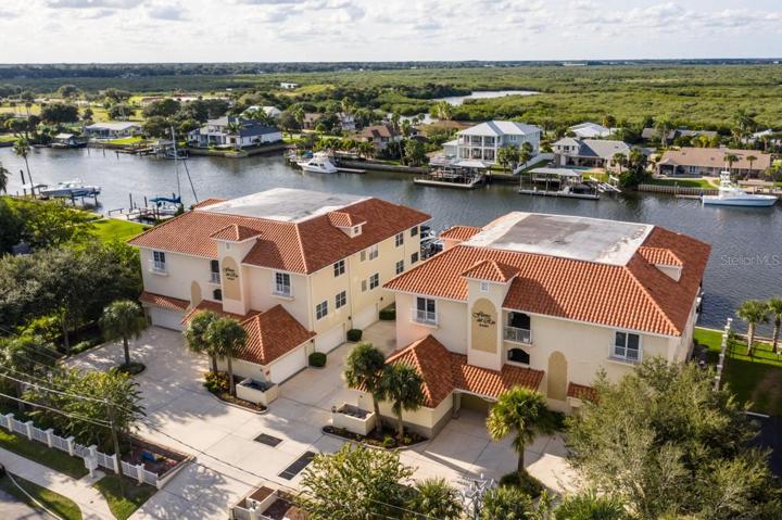 Beautiful Waterfront community