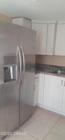 2049 Blais kitchen