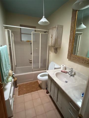Main Bath