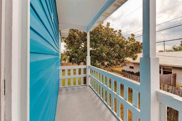 Master Bedroom Balcony