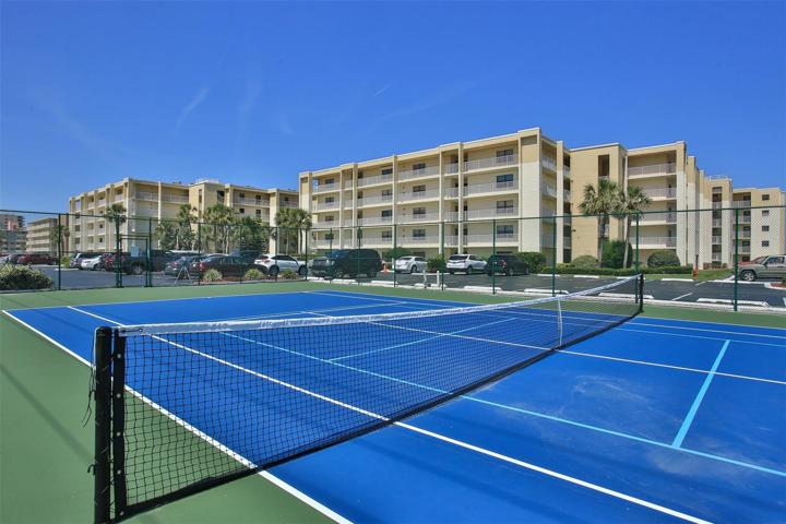 Tennis court