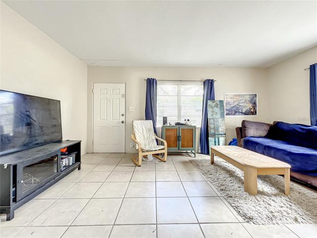 #34 Living Room