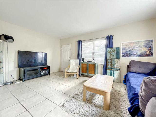 #34 Living Room