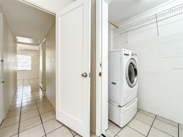 #32 Laundry