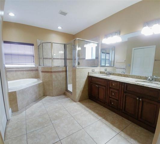 Master Bath: Double Sink Vanity