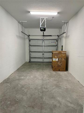 1-Car Garage
