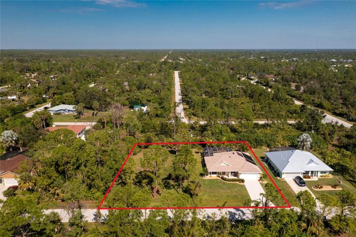 Beautiful 3/2 home on a Double Lot!