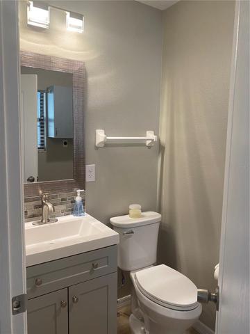bath w/new vanity