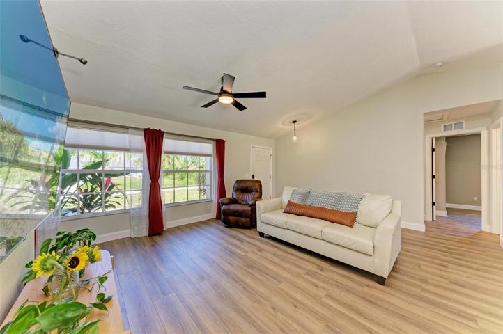 Spacious living room