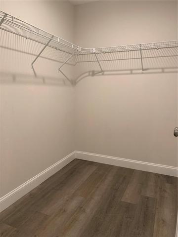 Master Walk In Closet