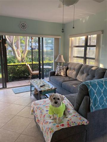 Living room (Dog does not convey)