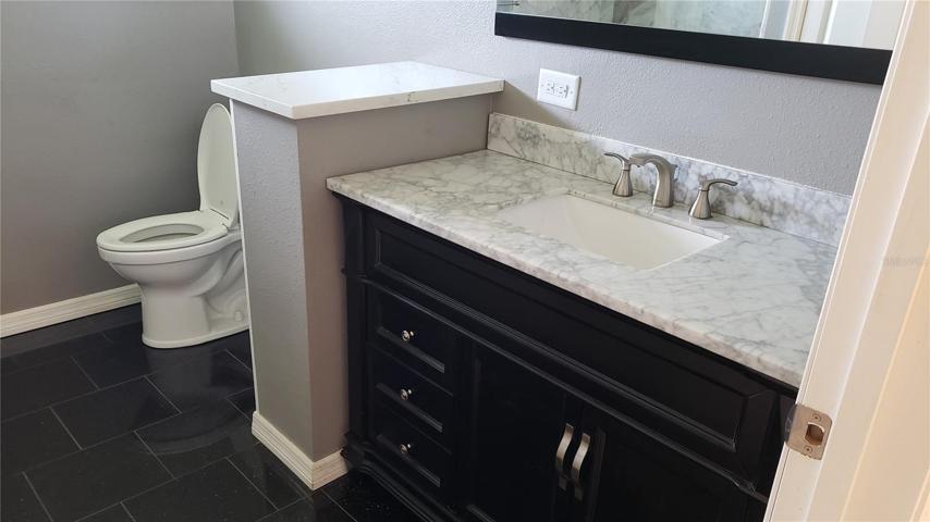 2nd bath in hall