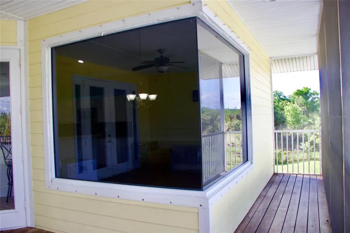 Upstairs back Patio