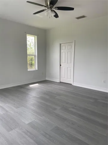 Upstairs Master room