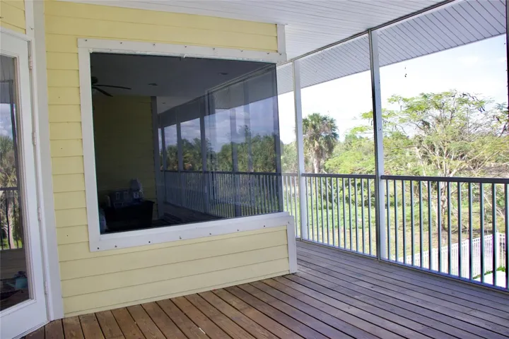 Upstair Back Patio