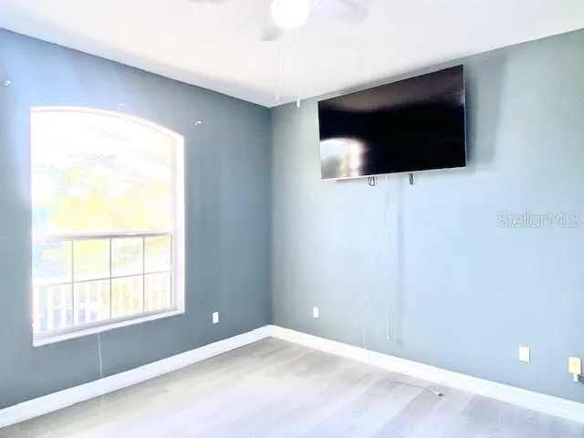 Upstairs Bedroom 1