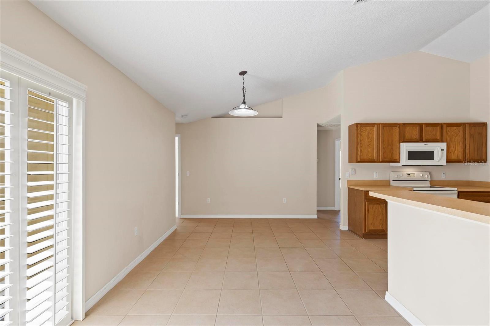 Huge Breakfast Area off the Kitchen