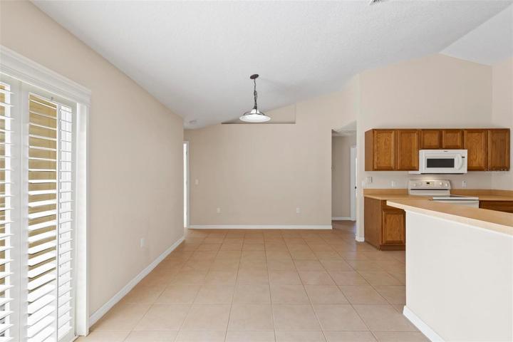 Huge Breakfast Area off the Kitchen