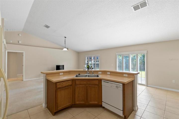Open Floor Plan Kitchen & Family Room