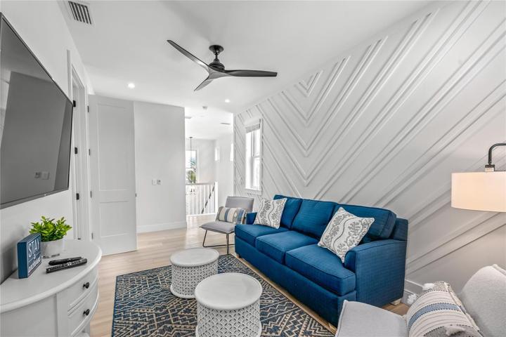 Second floor seating area