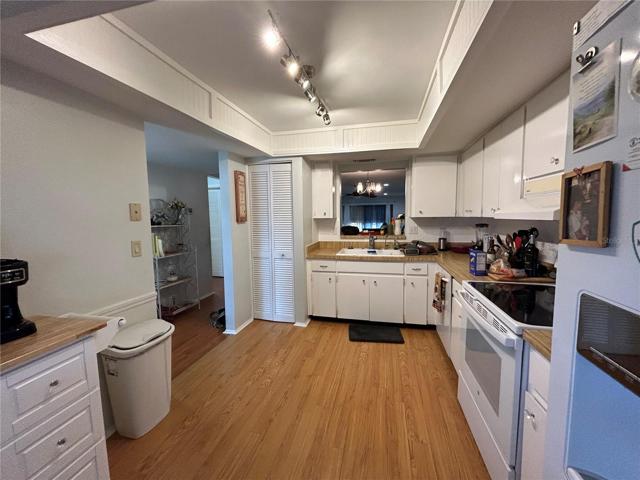 Kitchen Track Lighting