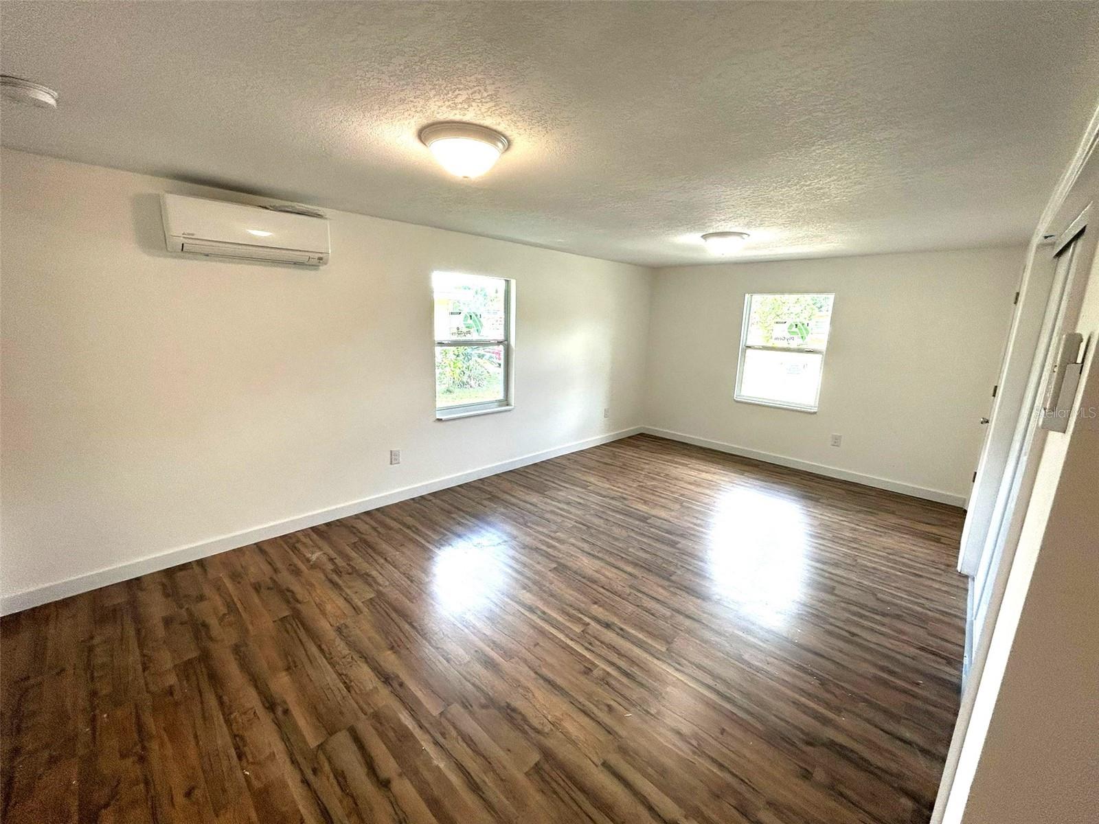 Bonus room
