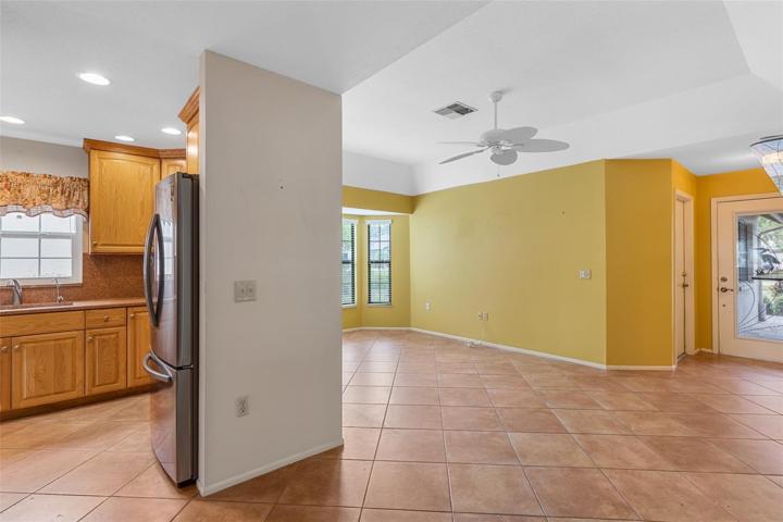 Living Room / Kitchen