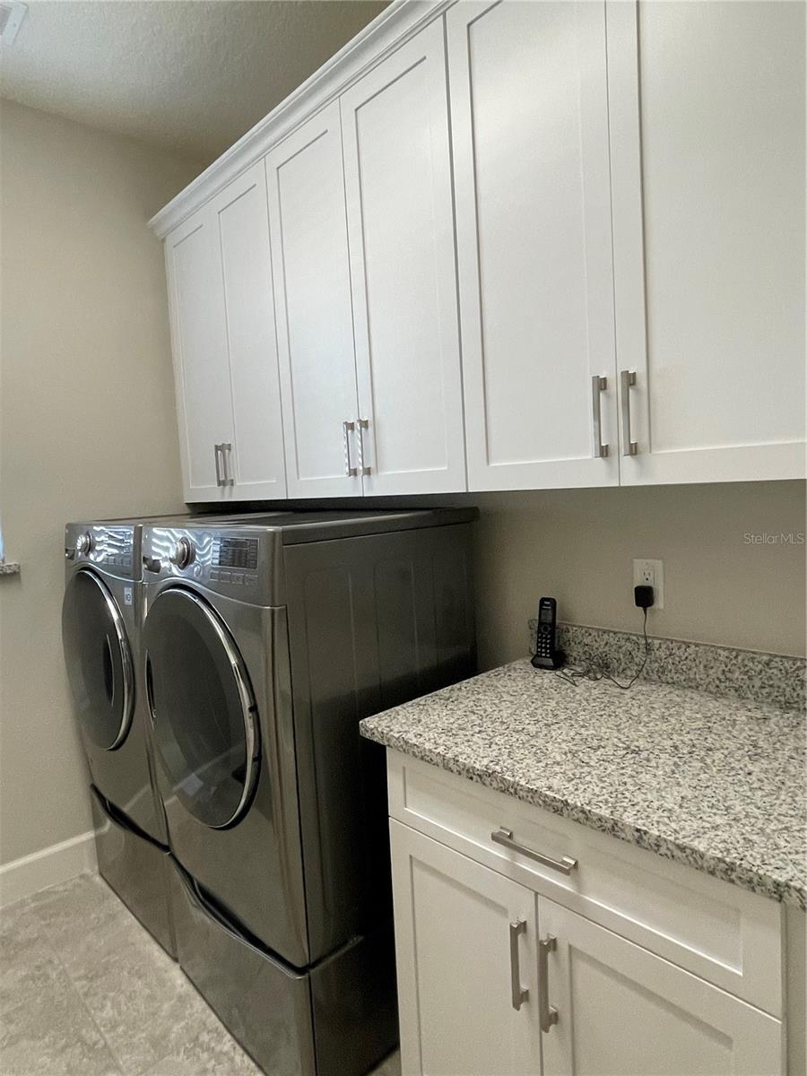 Laundry Rm