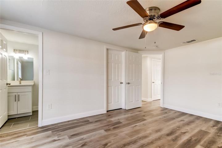 Main Suite / Bedroom 1