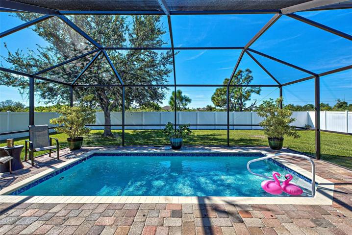 Newly renovated 12x20 pool