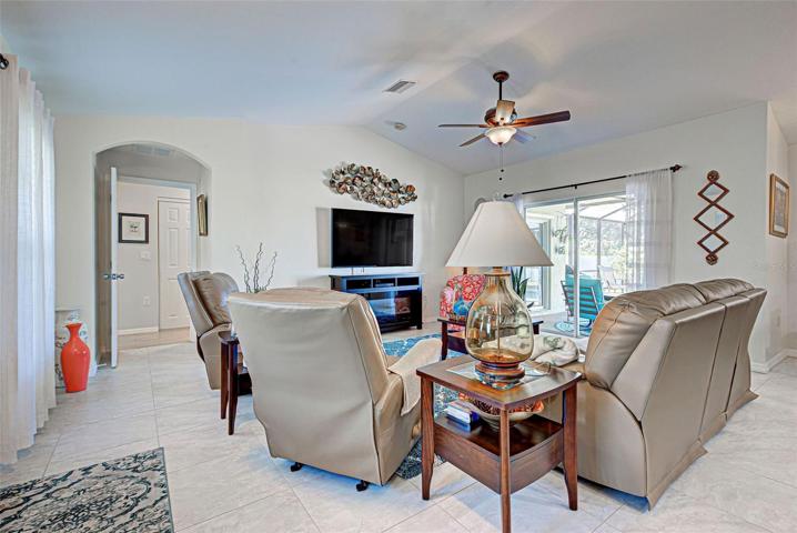 Open floor plan and high ceilings!