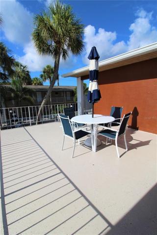 SUNDECK