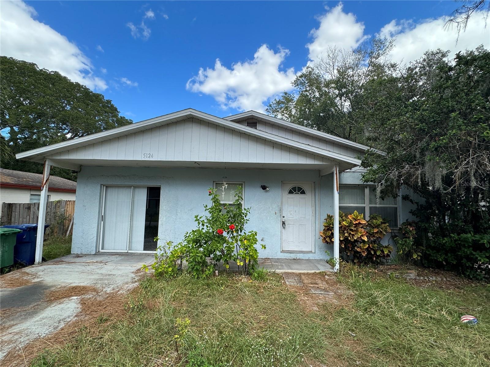 Tampa, Florida 33617, 3 Bedrooms Bedrooms, 0 ,2 BathroomsBathrooms,Residential,For Sale,0,O6153197