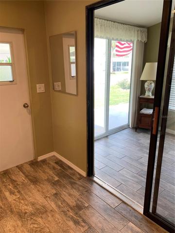 Kitchen door to Florida Room