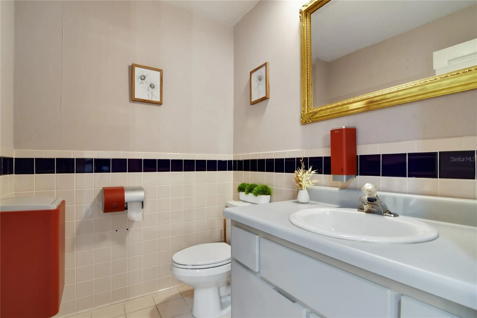 Mount Dora, Florida 32757, 0 , 0 ,0,Commercial Sale,For Sale,N DONNELLY ST,0,O6153283