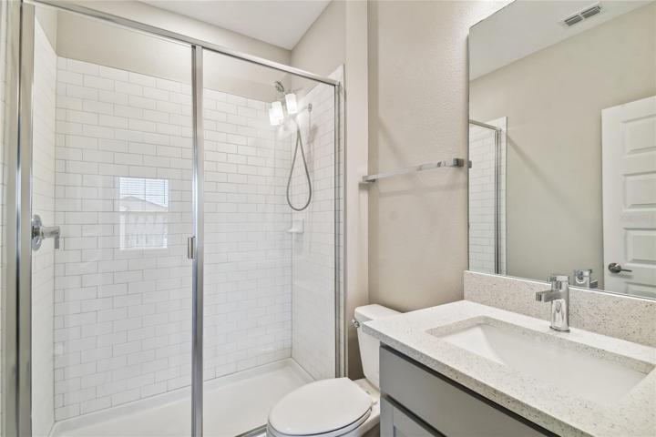 2nd bathroom