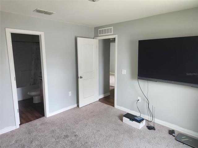 Master Bedroom - select your preferred flooring!