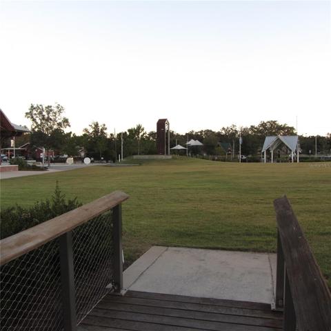 This is a nice city park