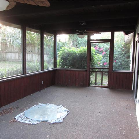 25x12 Screened Porch