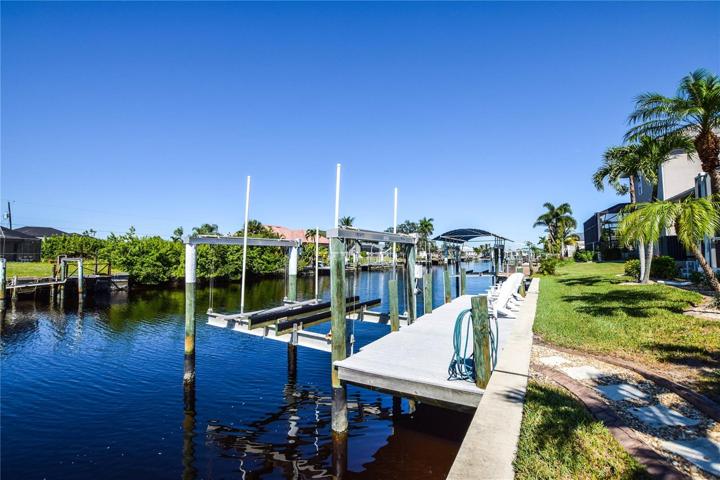 20,000 LB Boat Lift