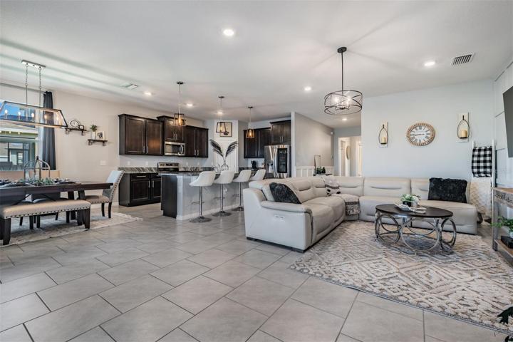 GREAT ROOM/ KITCHEN/DINING ROOM