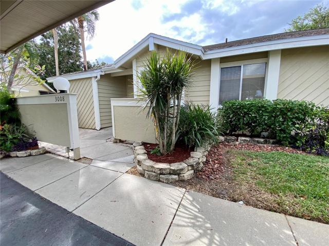 Heron Lakes 3008 Sail Pointe Cir Venice, FL