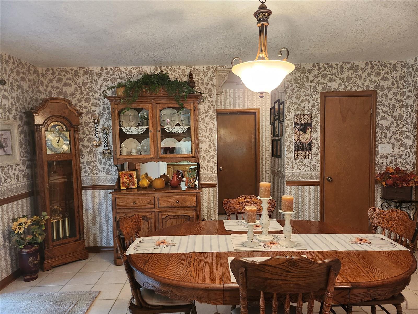 Brandon, Florida 33511, 2 Bedrooms Bedrooms, 0 ,1 BathroomBathrooms,Residential,For Sale,BRYAN,0,T3483072