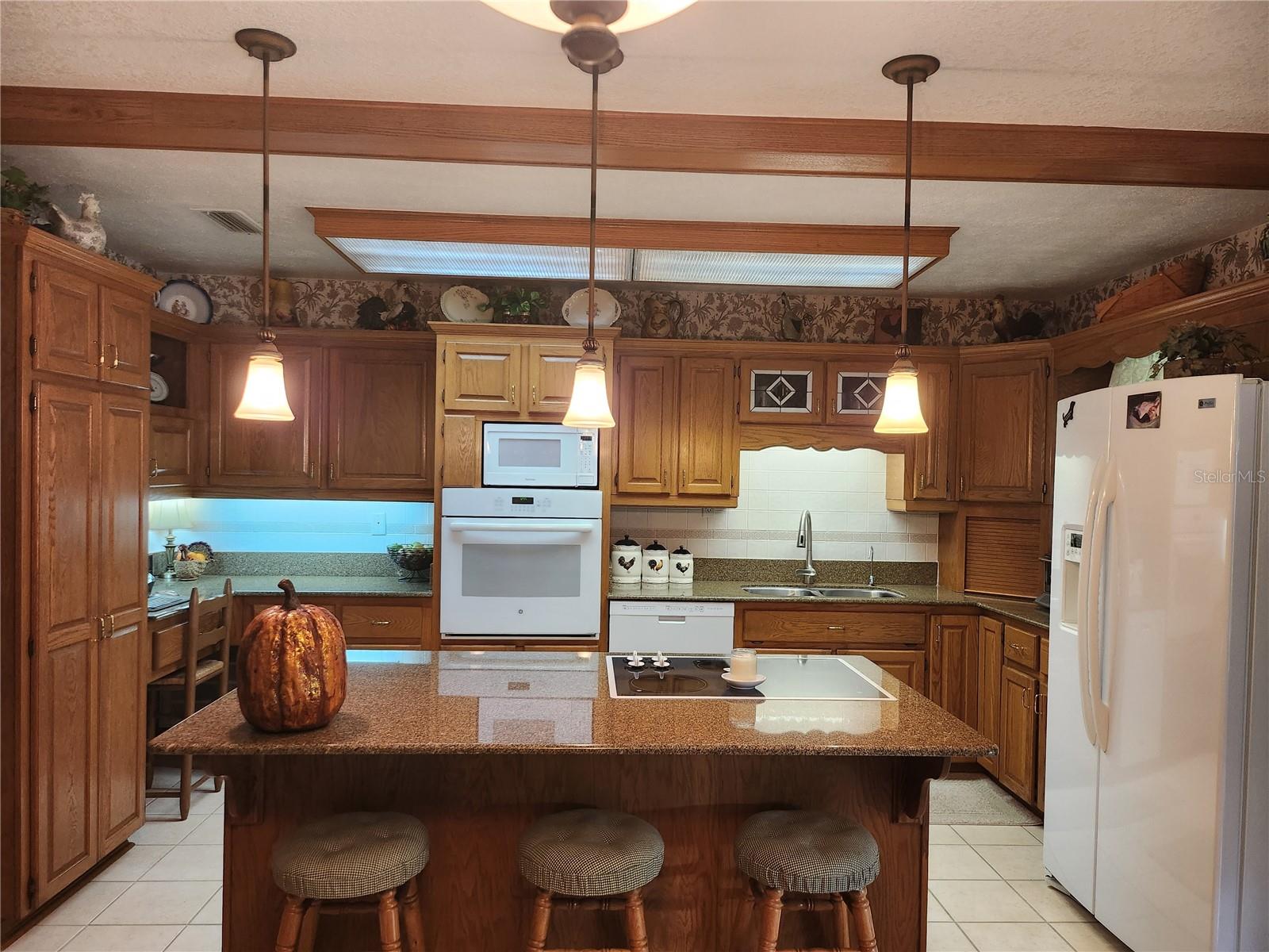 Brandon, Florida 33511, 2 Bedrooms Bedrooms, 0 ,1 BathroomBathrooms,Residential,For Sale,BRYAN,0,T3483072