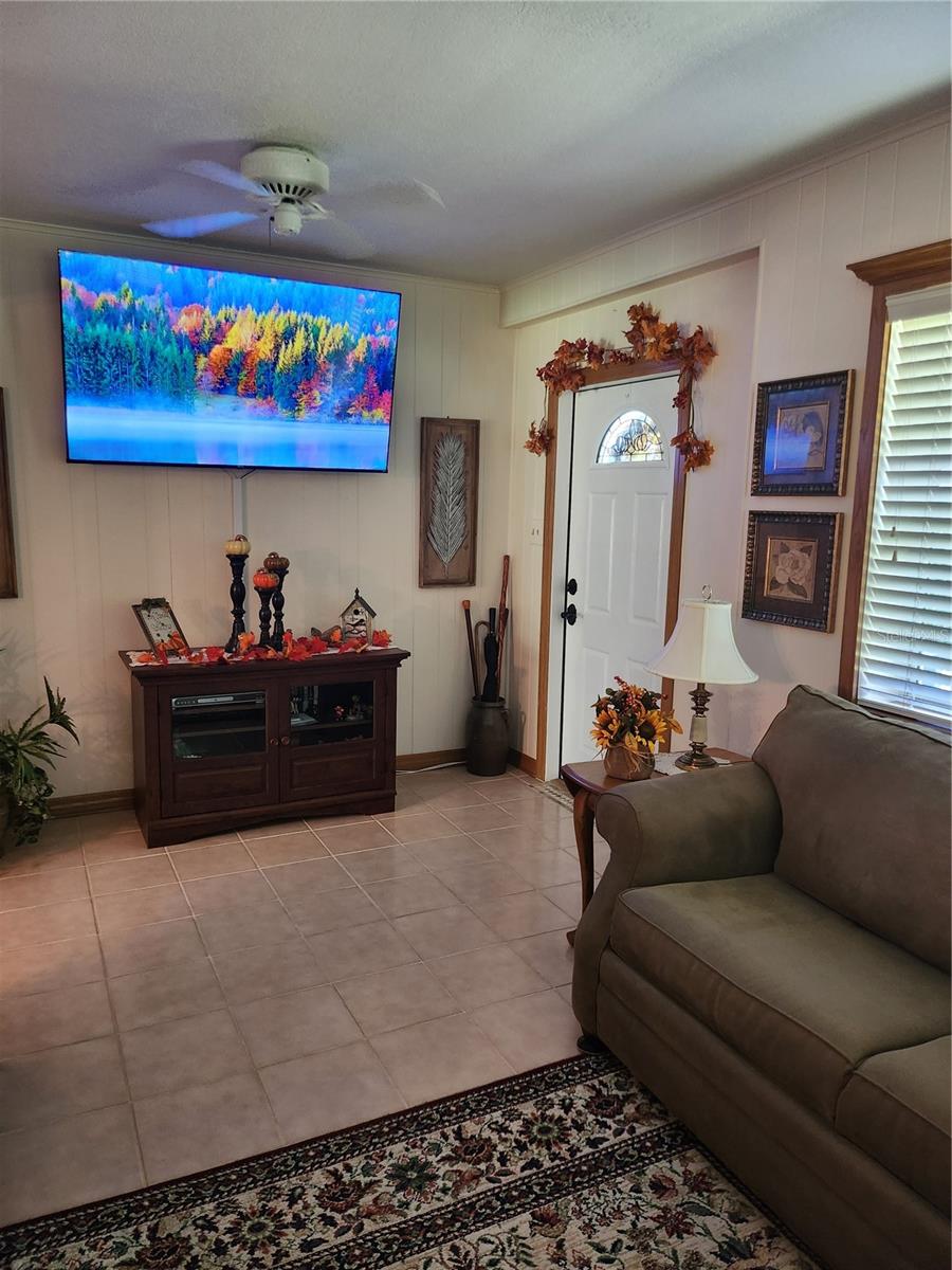Brandon, Florida 33511, 2 Bedrooms Bedrooms, 0 ,1 BathroomBathrooms,Residential,For Sale,BRYAN,0,T3483072
