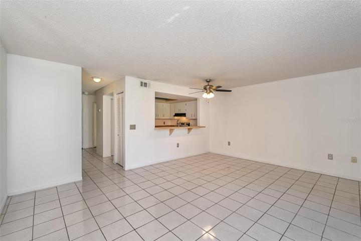 Dining/living