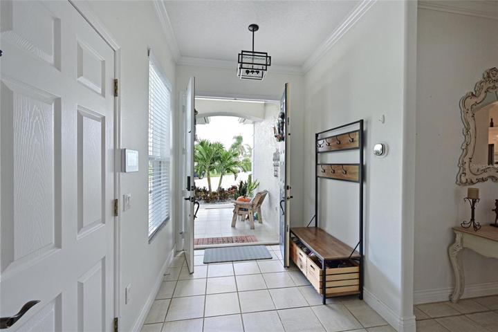 Foyer Entry