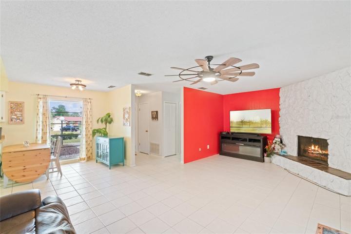 OPEN FLOOR PLAN!